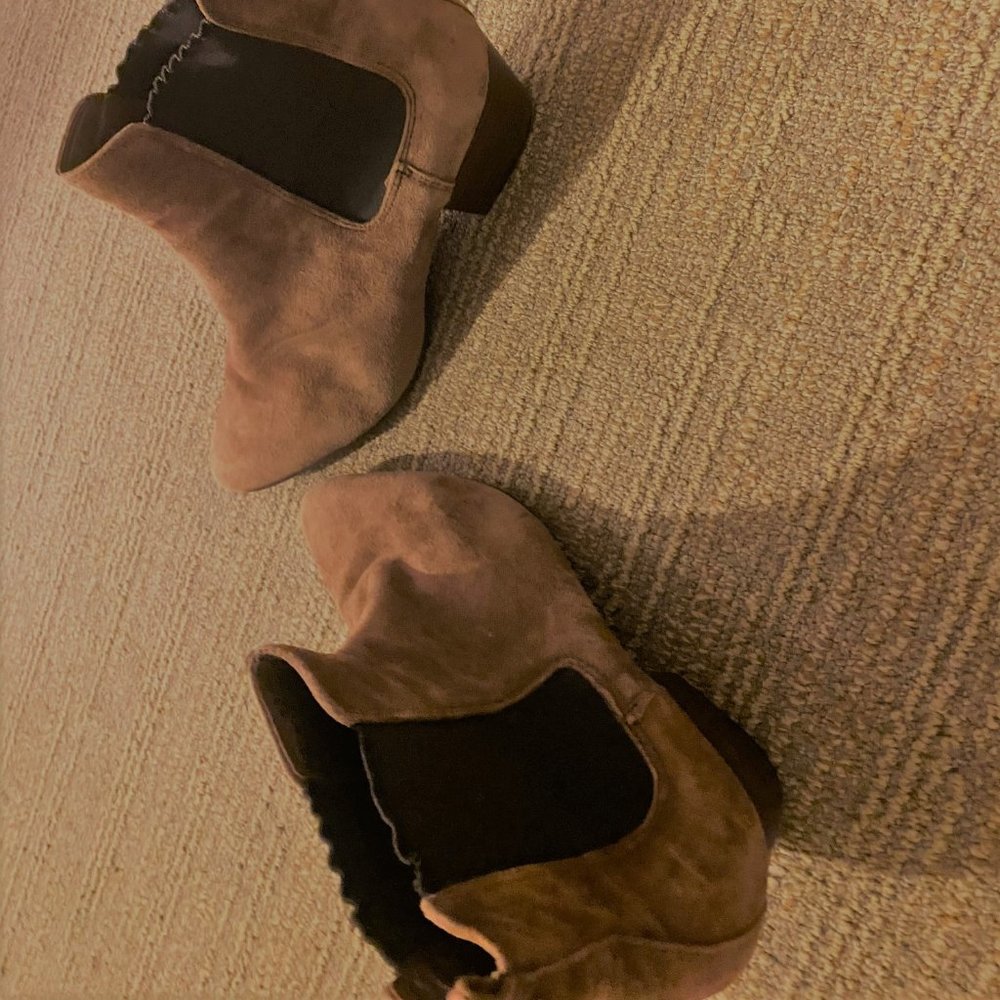 Sam Edelman Reesa suede boots